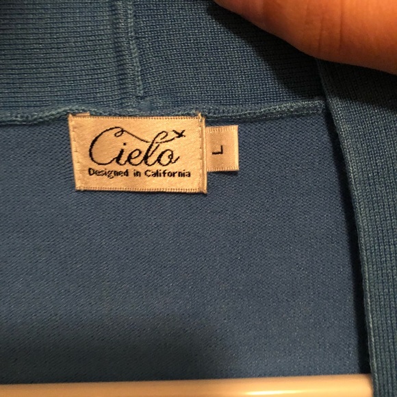 Cardigan - Picture 3 of 4